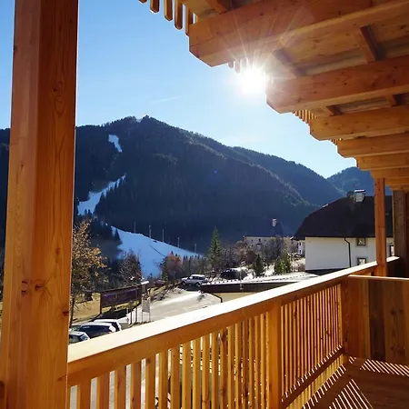 Chalet Apartments Ambria La Villa  Exterior photo