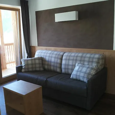 Chalet Apartments Ambria La Villa  Room photo