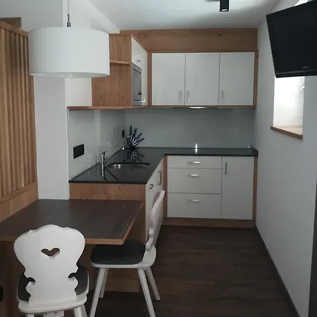 Chalet Apartments Ambria La Villa  Room photo