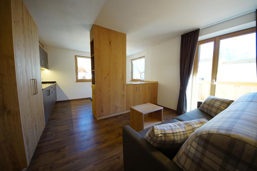 Ambria Apartment